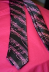 kravata roza.jpg
